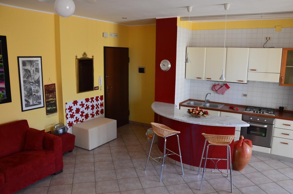 Apartamento Casa Dei Puzzle Matera Habitación foto